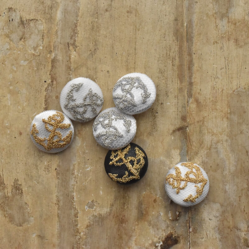 アンカー_Anchor刺繍のくるみボタン