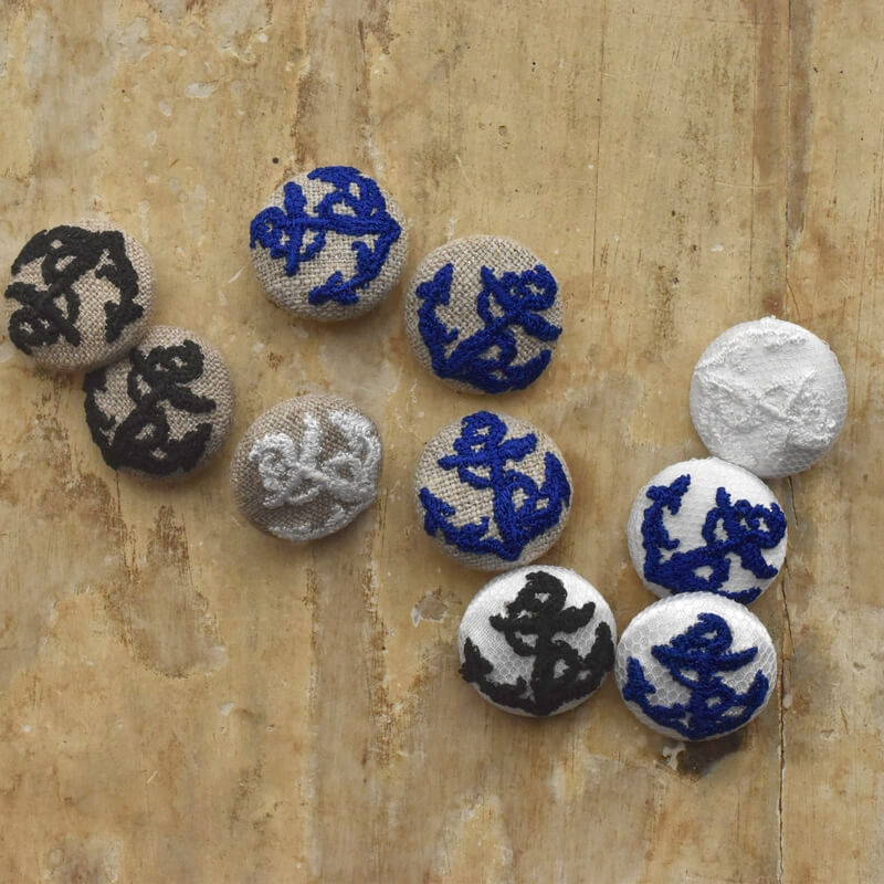 アンカー_Anchor刺繍のくるみボタン