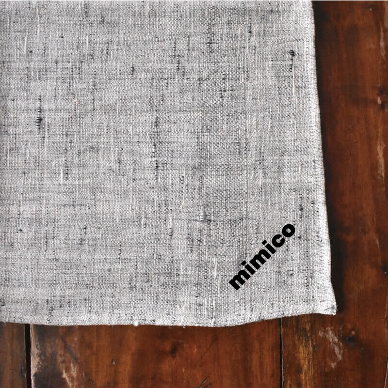 手紡ぎの手織りクロスカディハンカチ