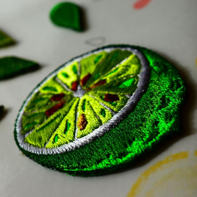 ライムの刺繍花火(M)(L)ステッカーワッペン