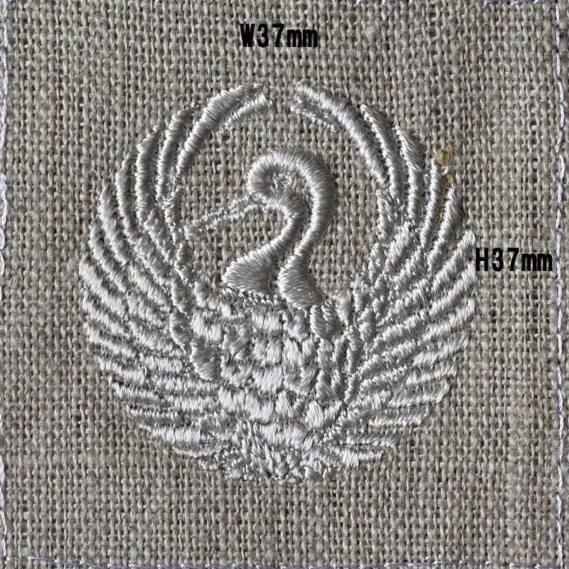 [鶴の丸紋]の刺繍図案シロサイズ