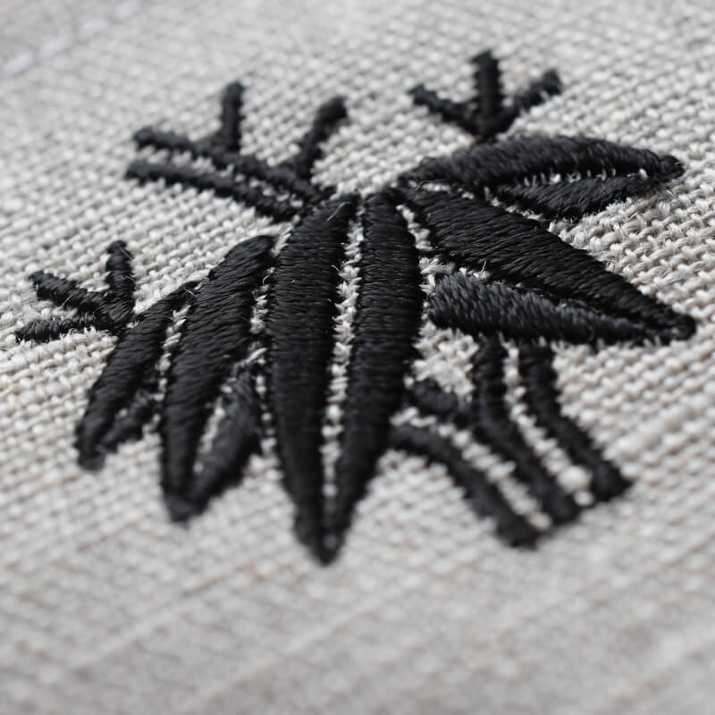 根笹の刺繍図案黒