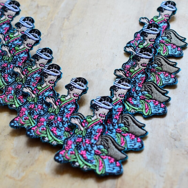 お歯黒のっぺり妖怪刺繍ワッペン