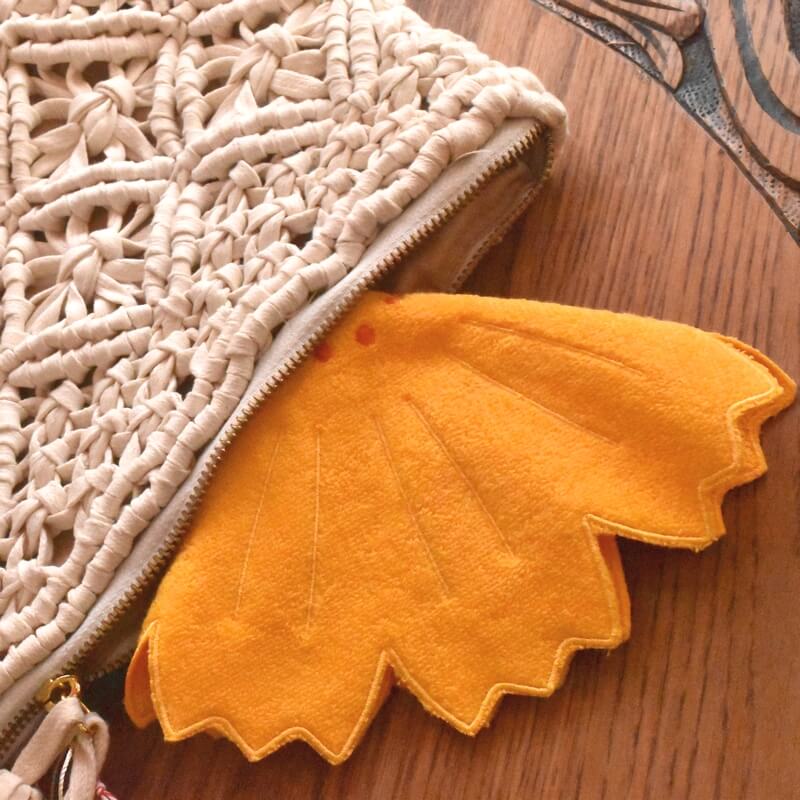 名入れ刺繍たんぽぽうららハンカチ