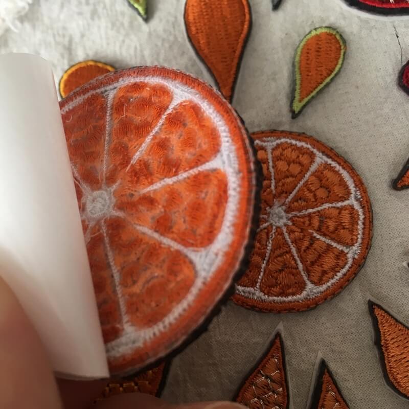 オレンジの刺繍花火(M)(L)ステッカーワッペン