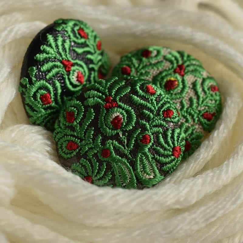 緑ハンガリー孔雀くるみボタンブルー刺繍ブローチ/29