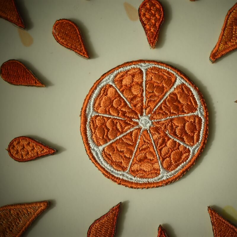オレンジの刺繍花火(M)(L)ステッカーワッペン