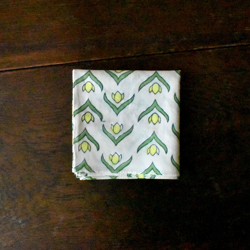 チューリップのお花畑プリントハンカチ