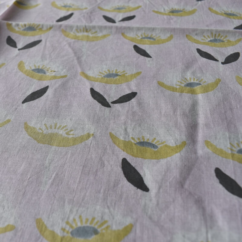 アネモネのお花畑プリントハンカチ