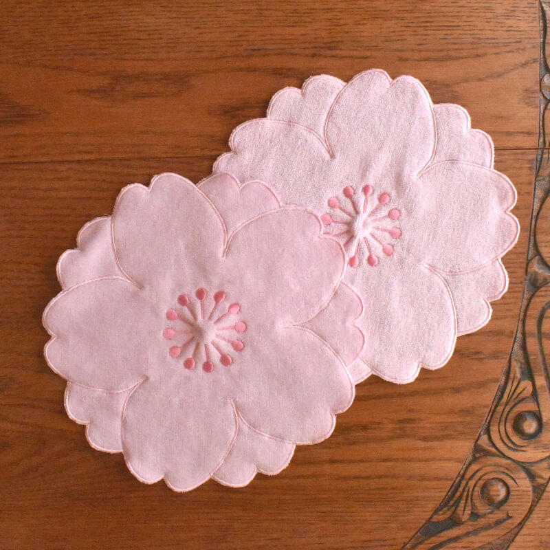 名入れ刺繍桜うららハンカチ