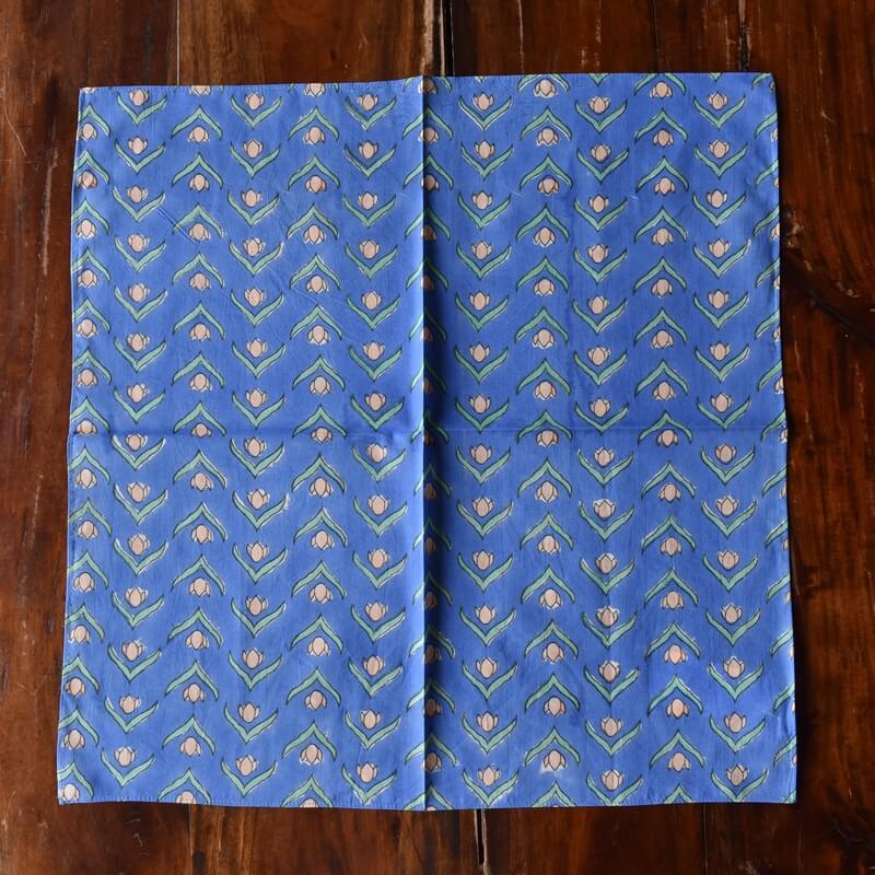 チューリップのお花畑プリントハンカチ