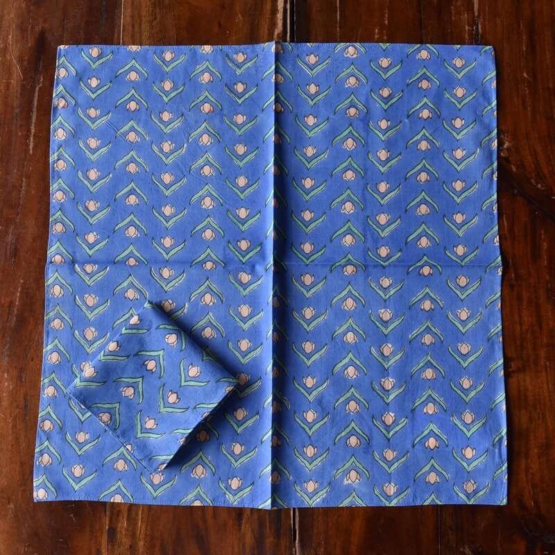 チューリップのお花畑プリントハンカチ