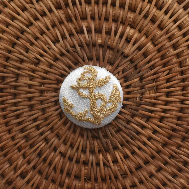 アンカー金の碇･くるみボタン刺繍ブローチ/22