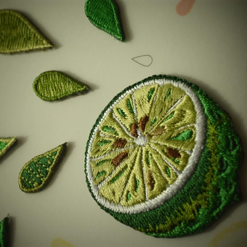 ライムの刺繍花火(M)(L)ステッカーワッペン