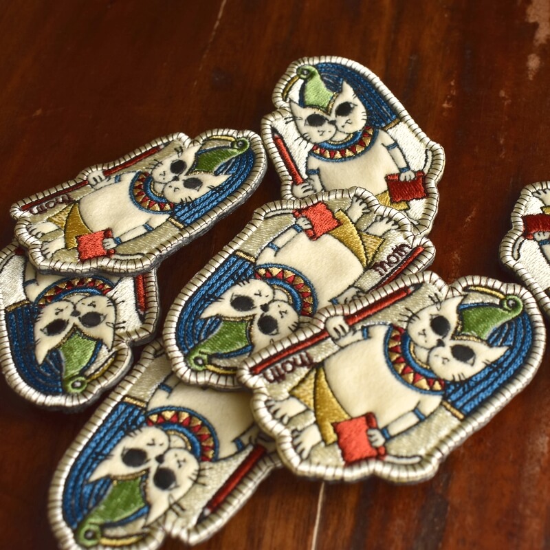 トト様ミミケルの刺繍ブローチ
