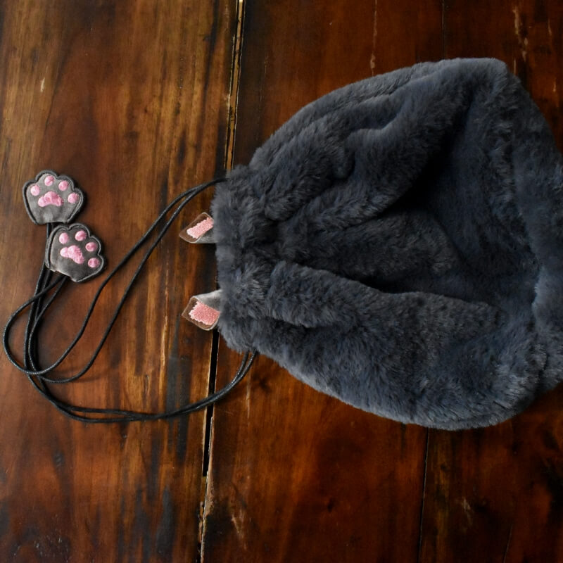 鉄仮面ミミケル刺繍のティッシュカバーとポーチ付きカゴ