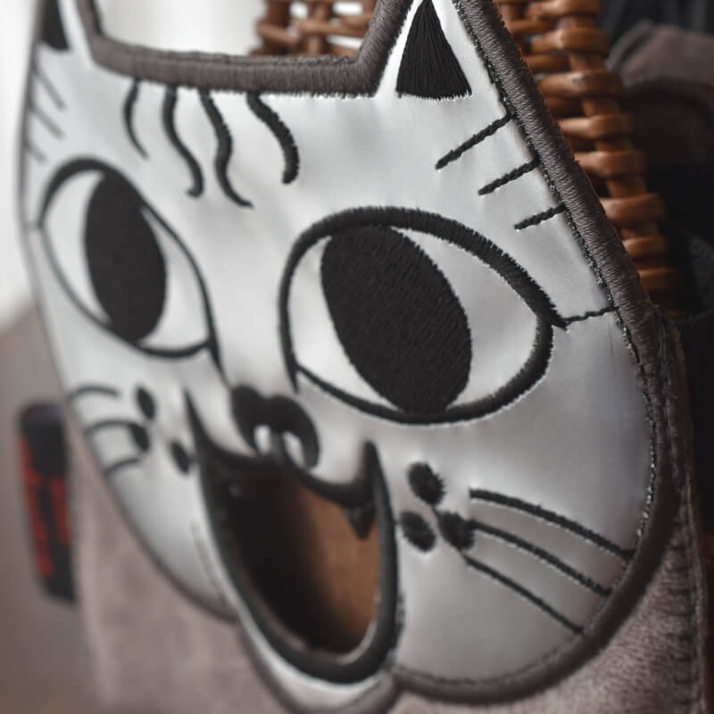 鉄仮面ミミケル刺繍のティッシュカバーとポーチ付きカゴ