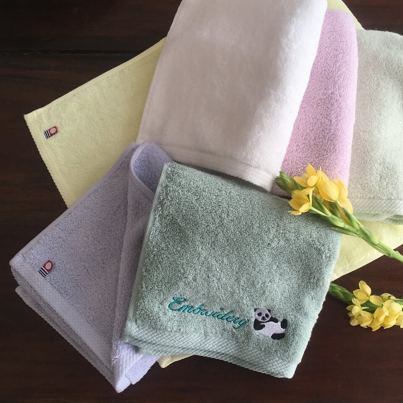 今治フェイスタオル シンプル イニシャル ネーム刺繍 Mimi刺繍 東京 吉祥寺の小さな刺繍屋さん