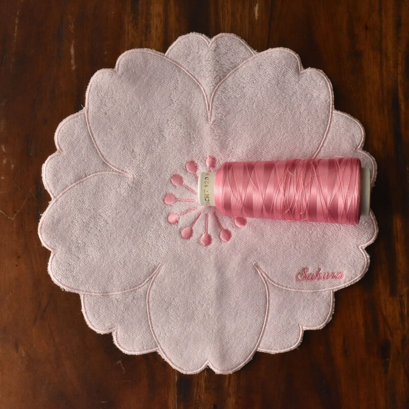 名入れ刺繍桜うららハンカチ