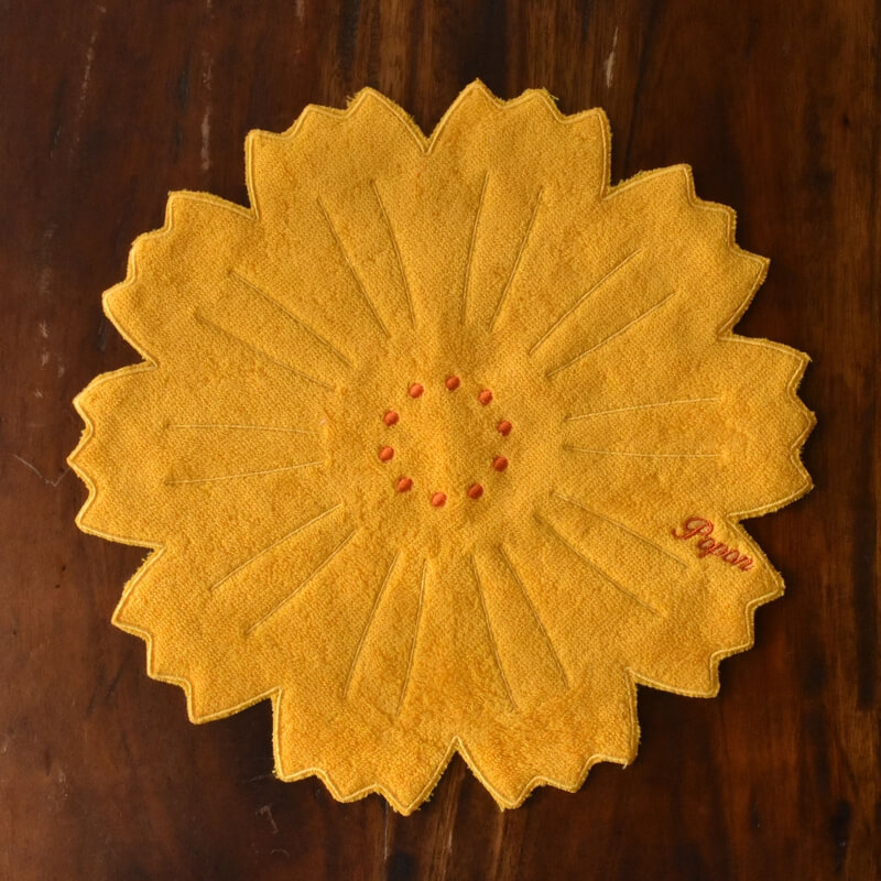 名入れ刺繍たんぽぽうららハンカチ