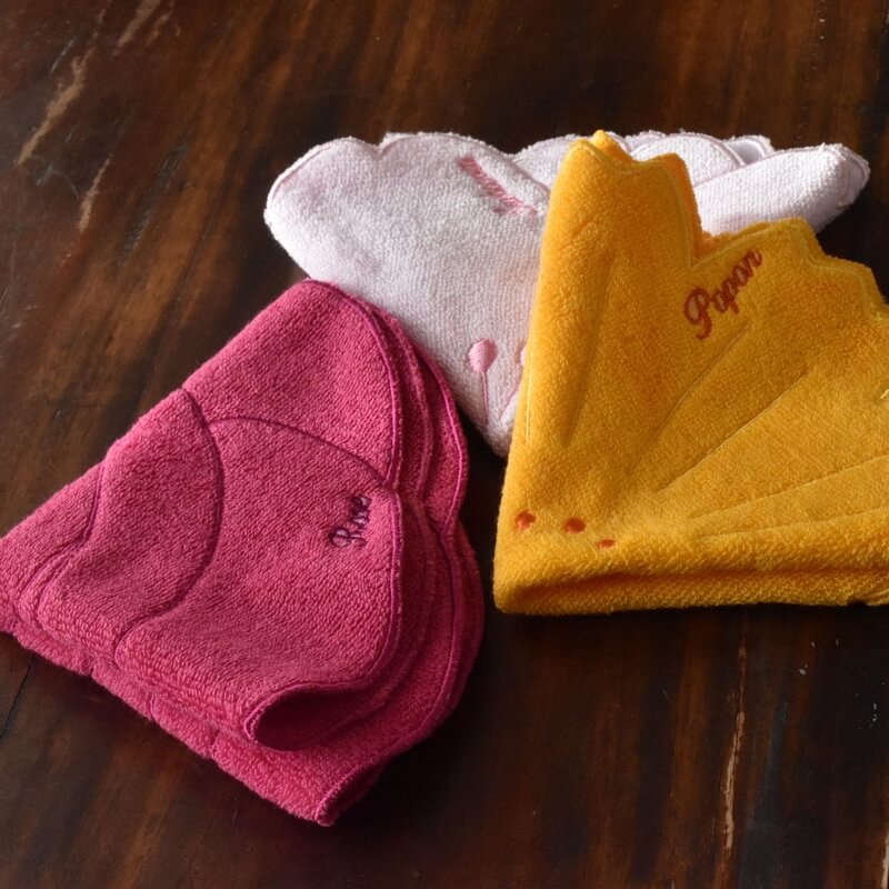 名入れ刺繍うららハンカチ