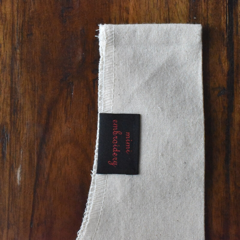 みみっちーの2025刺繍バックタグ持ち手