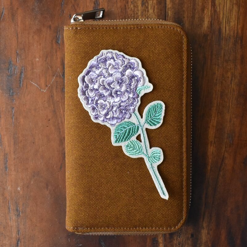 黄色い帆布のカードケース一輪花刺繍アジサイ