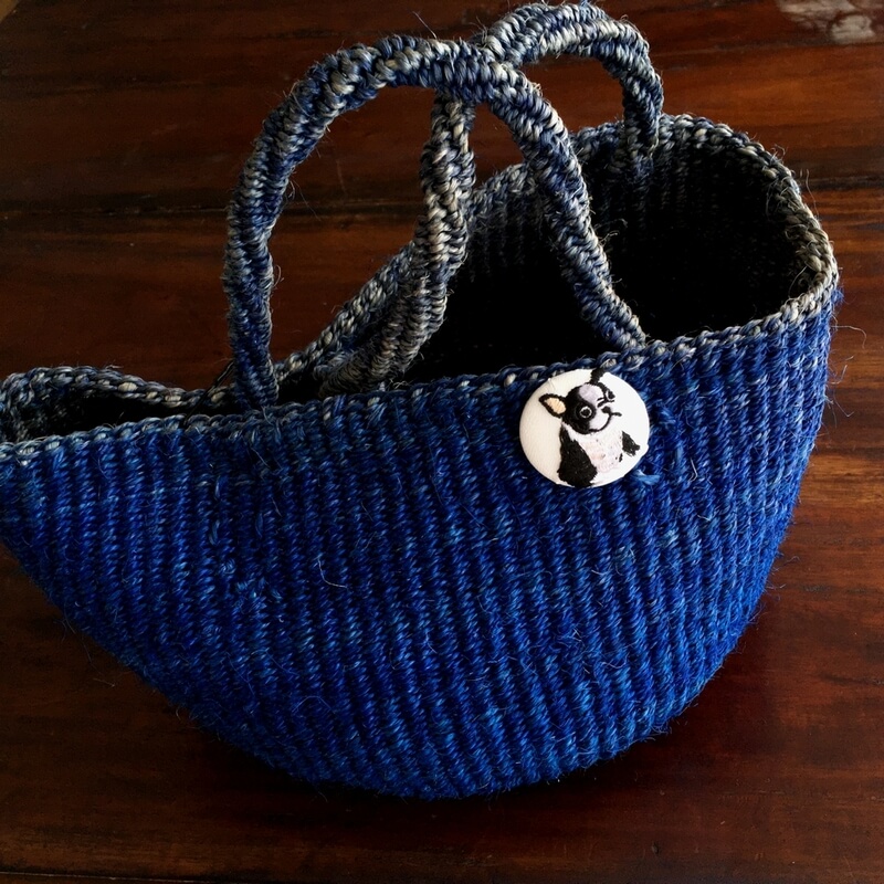 フレンチブルドックくるみボタン刺繍ブローチ/38