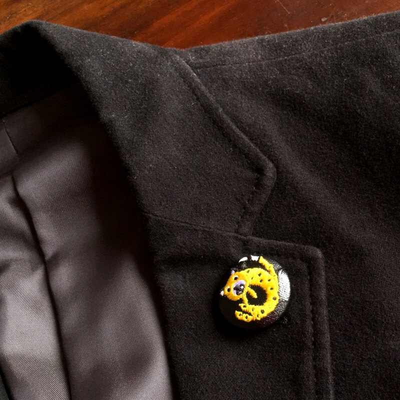 チーターくるみボタン刺繍ブローチ/29