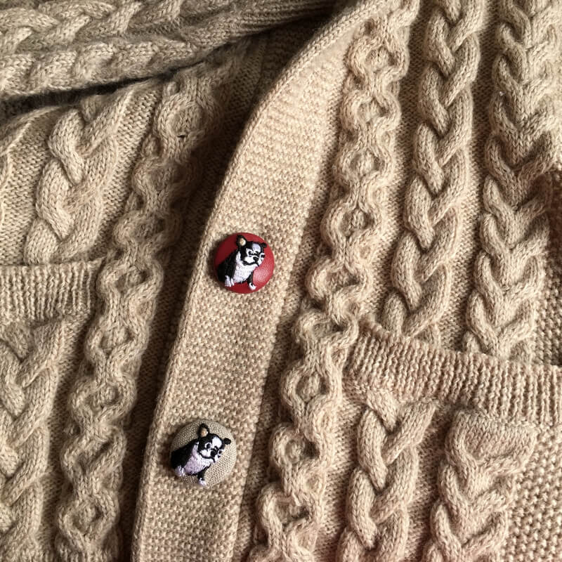 フレンチブルドックくるみボタン刺繍ブローチ/29