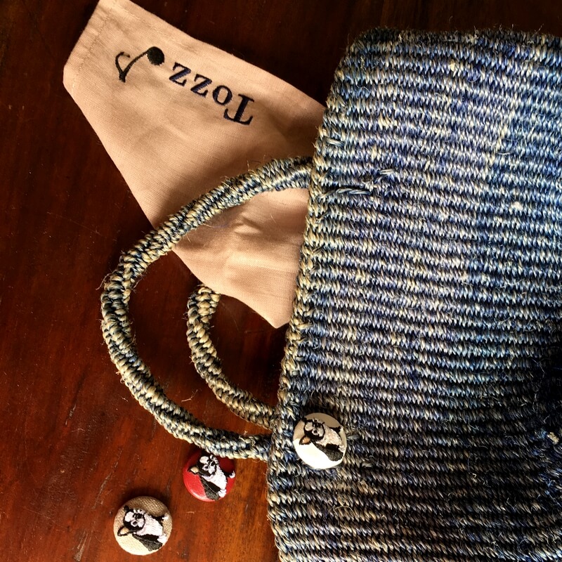 フレンチブルドックくるみボタン刺繍ブローチ/29