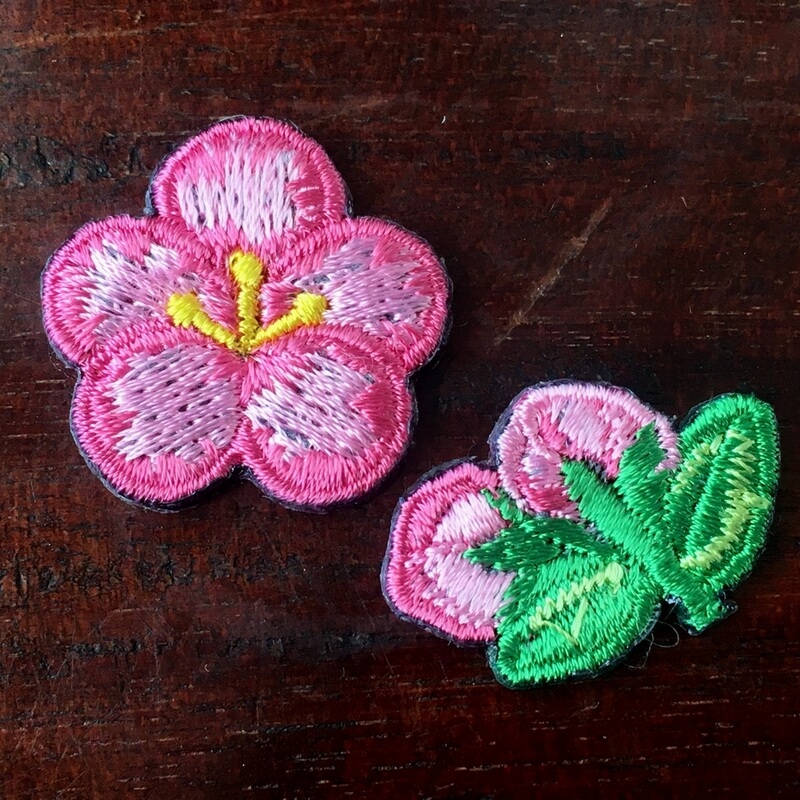 刺繍ワッペン/桃の花ペアアップ