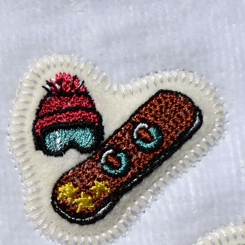 スノーボード刺繍タオル
