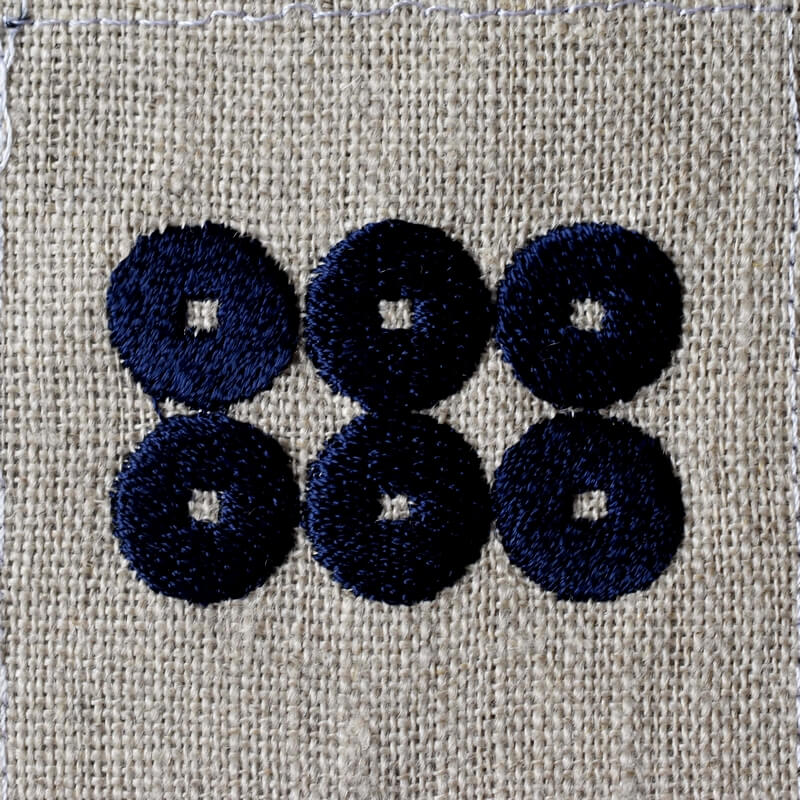 [六文銭紋]の刺繍図案正面