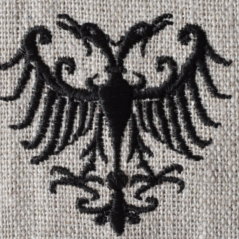 [セルビアの双頭の鷲紋]の刺繍図案黒アップ