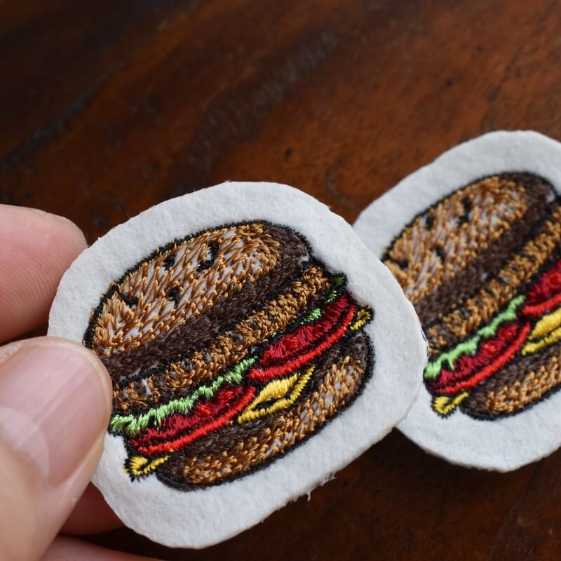 チーズハンバーガー刺繍ハンド