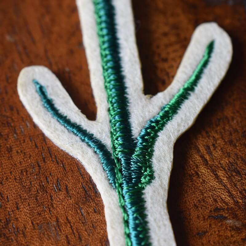 一輪花刺繍カーネーション茎