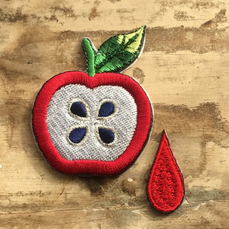 アップル(M)(L)刺繍のステッカーワッペン