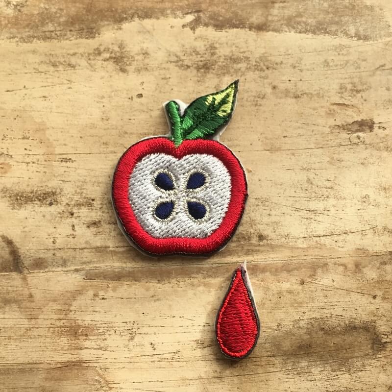 アップル(M)(L)刺繍のステッカーワッペン
