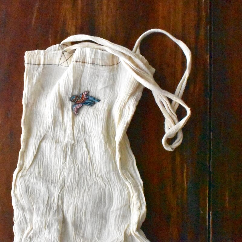 鳥兜妖怪刺繍ワッペンバック