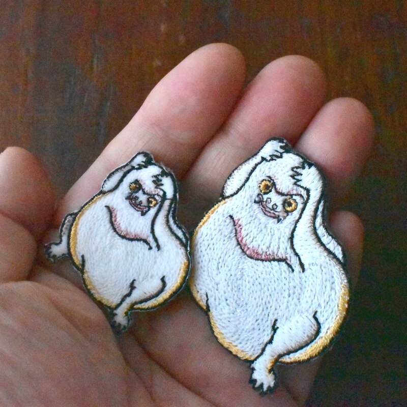 はじっかき妖怪蓄光糸刺繍ワッペンハンド