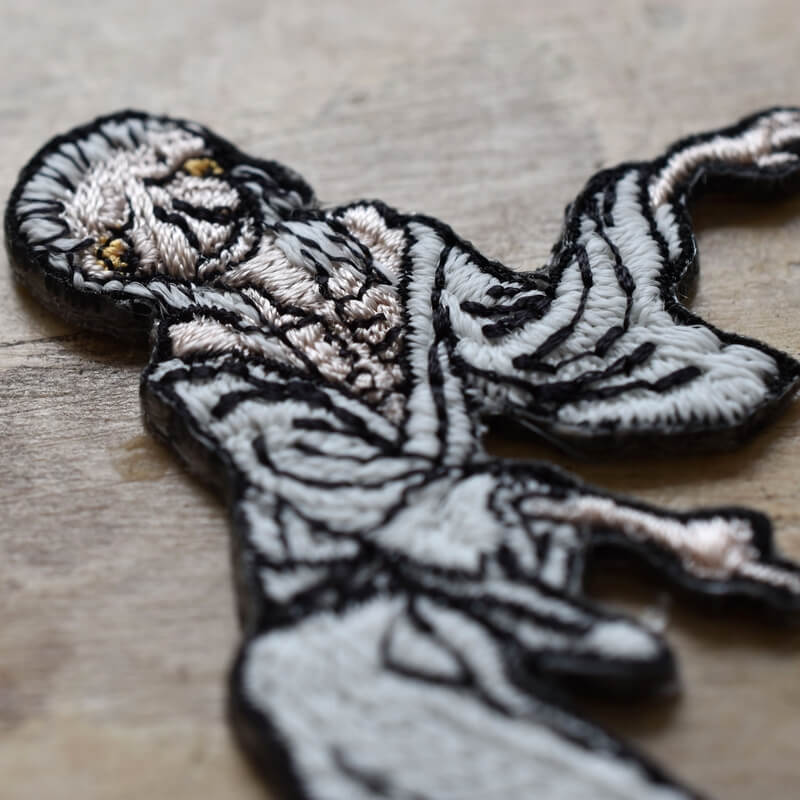 置いてけぼり妖怪蓄光糸刺繍ワッペン