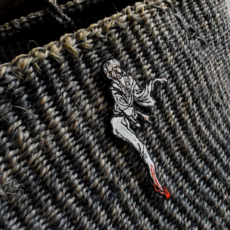 置いてけぼり妖怪蓄光糸刺繍ワッペンバック