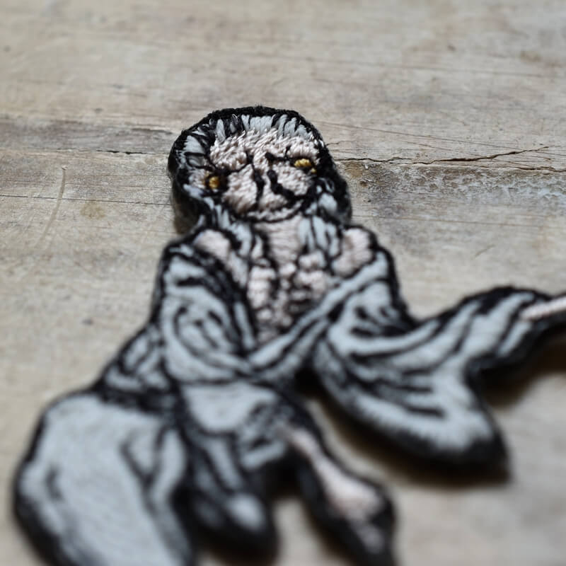 置いてけぼり妖怪蓄光糸刺繍ワッペン