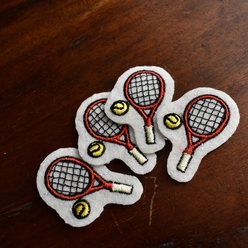 テニスラケット＆ボール刺繍図案あっぷりけ