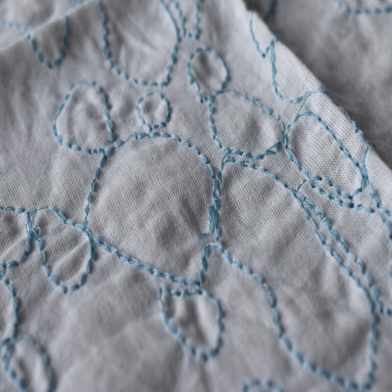 ドルフィンリングステッチハンカチ