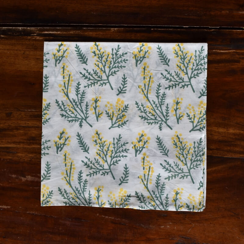ミモザの園プリントハンカチ