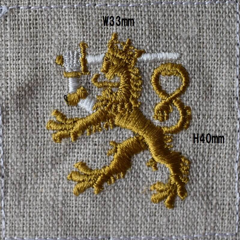 フィンランドの金のライオン紋の刺繍図案サイズ