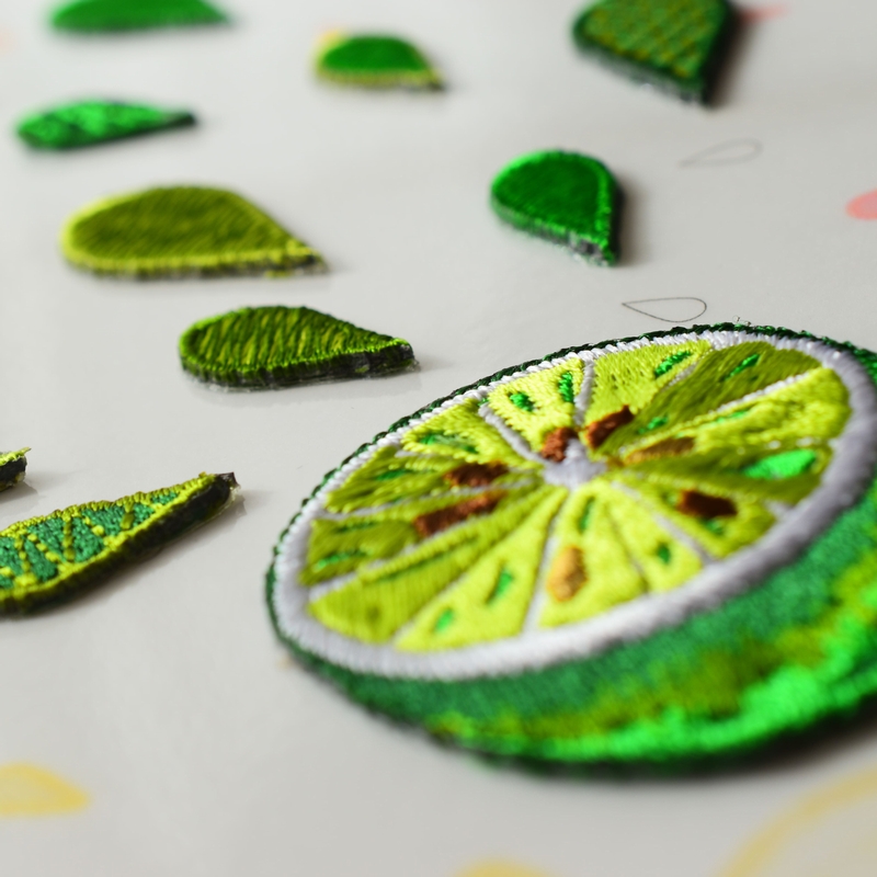 ライムの刺繍花火(M)(L)ステッカーワッペン